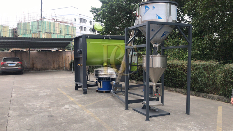 洗衣粉臥式攪拌機(jī) 洗衣粉臥式攪拌機(jī)